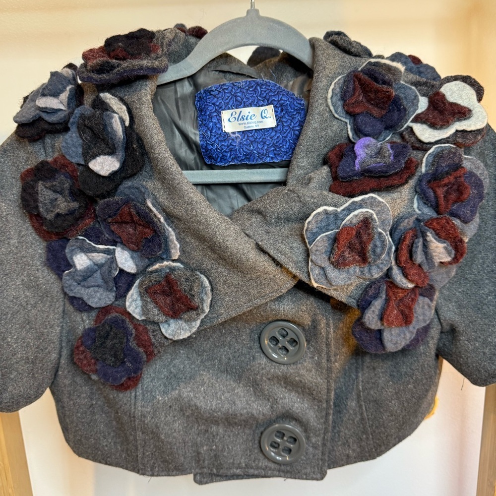 Handmade Gray Crop Shrug with Felt Floral Accents Retro